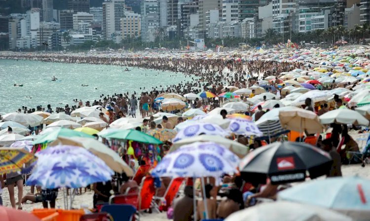 Rio tem calor de 41 graus e pouca umidade relativa do ar