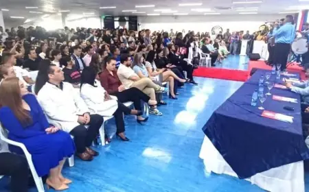 UCP-PJC abre ano letivo de 2025 com mais de 1,2 mil futuros médicos Universidade Central do Paraguai é a maior em contingente de acadêmicos em