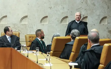 STF não deixará de julgar leis que afrontam a Constituição, diz Fachin