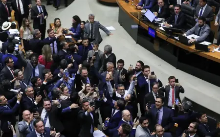 Câmara aprova retirada da MP alternativa ao IOF; texto caduca