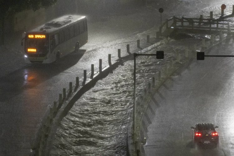 O que se sabe sobre os temporais recentes, como os que atingiram Rio e SP, e o aquecimento global