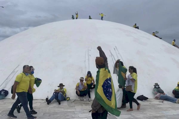 Pacheco diz ao STF que não é possível abrir CPI do 8 de janeiro