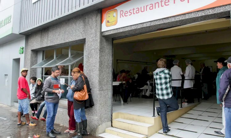 Restaurante popular do centro de Porto Alegre reabre amanhã